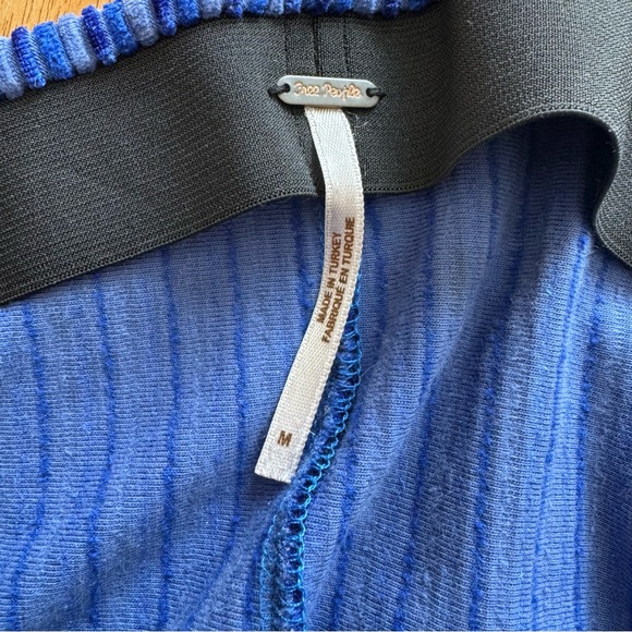 Free People Penny Pull-On Velvet Flared Pants Blue Medium Eventide Regular - Picture 9 of 9